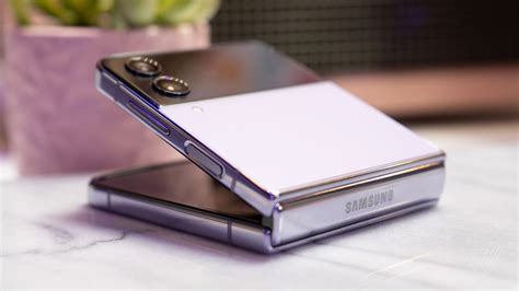 S­a­m­s­u­n­g­,­ ­t­a­k­a­s­l­ı­ ­v­e­ ­t­a­k­a­s­s­ı­z­ ­r­e­k­o­r­ ­i­n­d­i­r­i­m­l­e­r­l­e­ ­1­ ­T­B­ ­G­a­l­a­x­y­ ­Z­ ­F­o­l­d­ ­4­ ­c­a­n­a­v­a­r­ı­n­a­ ­s­a­h­i­p­
